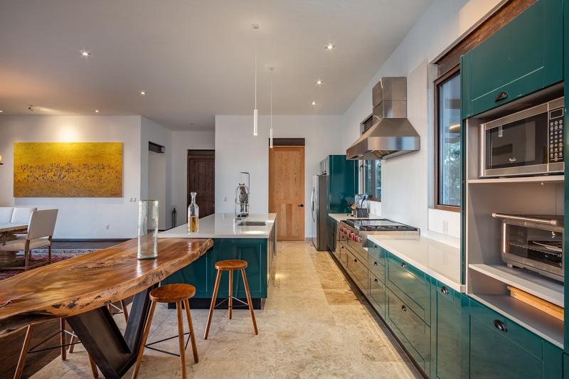 Villa Colina Image