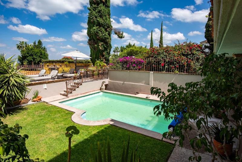 Casa Balcones Image
