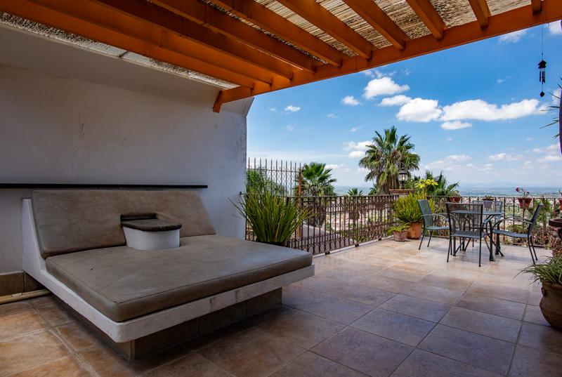 Casa Balcones Image