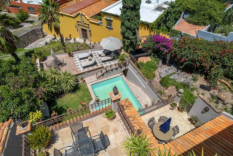 Casa Balcones Image