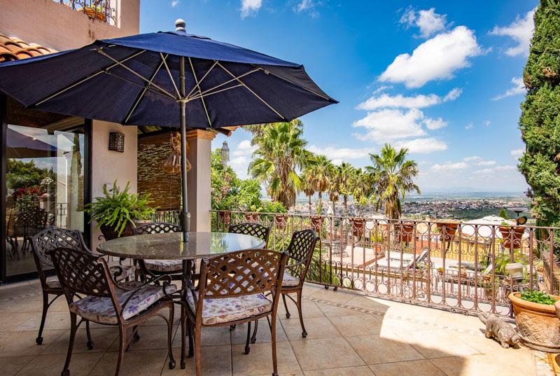 Casa Balcones Image