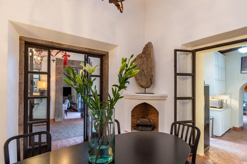 Casa Diez Image
