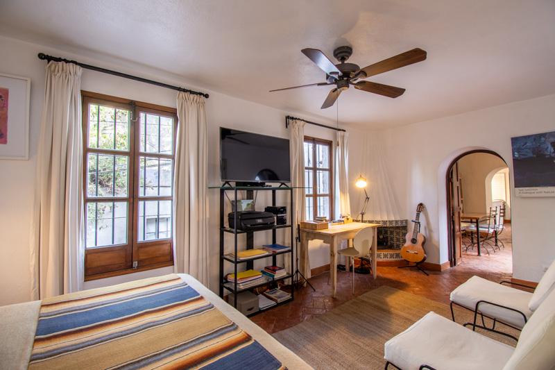 Casa Diez Image