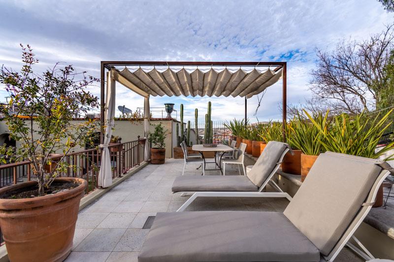 Casa Diez Image