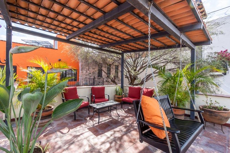 Casa Violeta Image