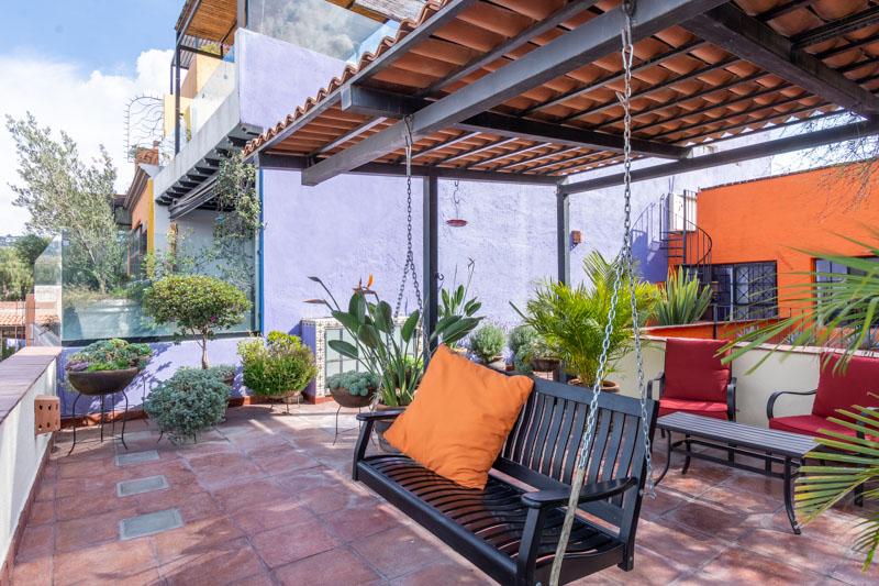 Casa Violeta Image