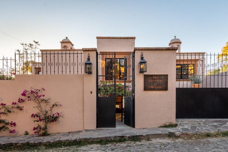 Casa Juan Gabriel Image