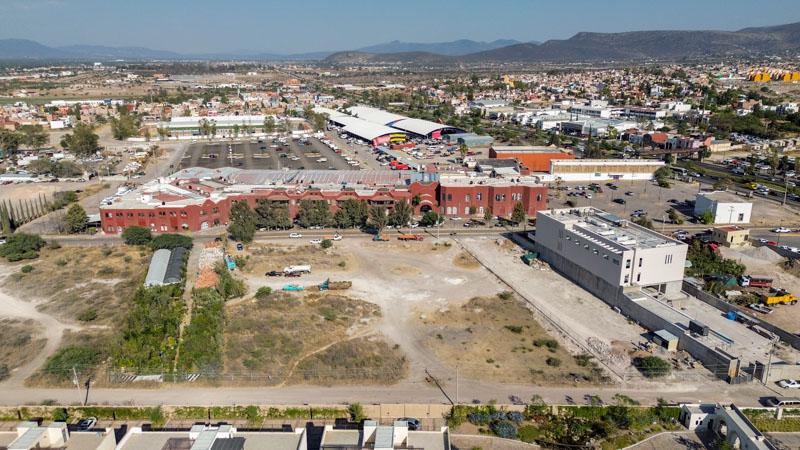 Prime Commercial Land Image