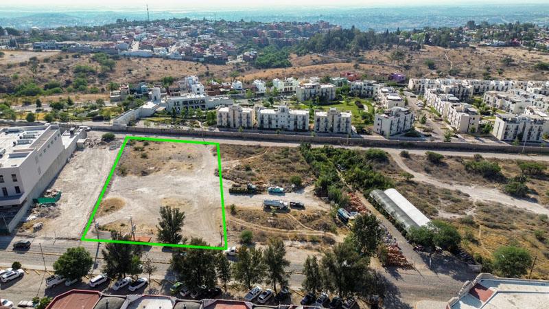 Prime Commercial Land Image