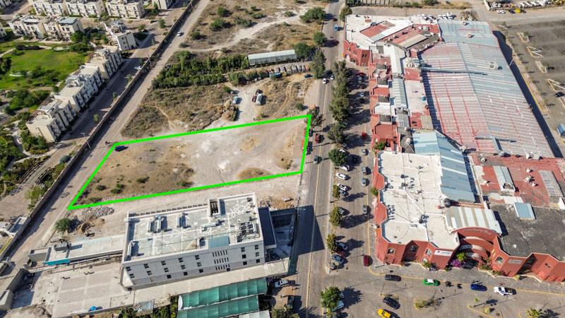 Prime Commercial Land Image
