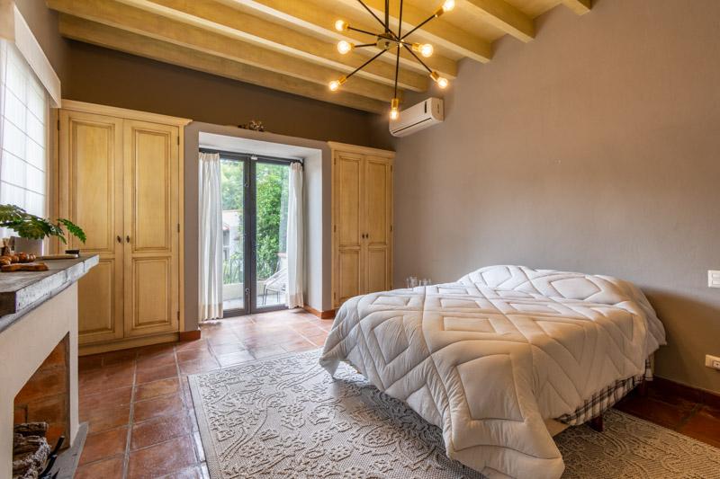 Casa Pacifica Image