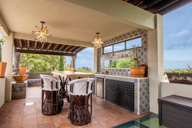 Casa Pacifica Image