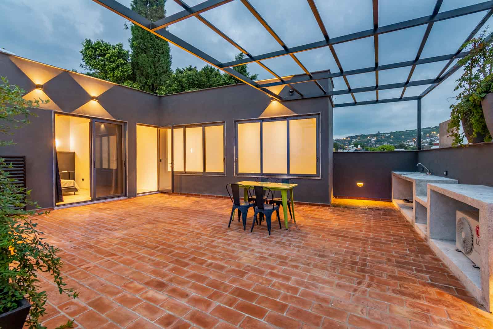 The Kitchen House Image