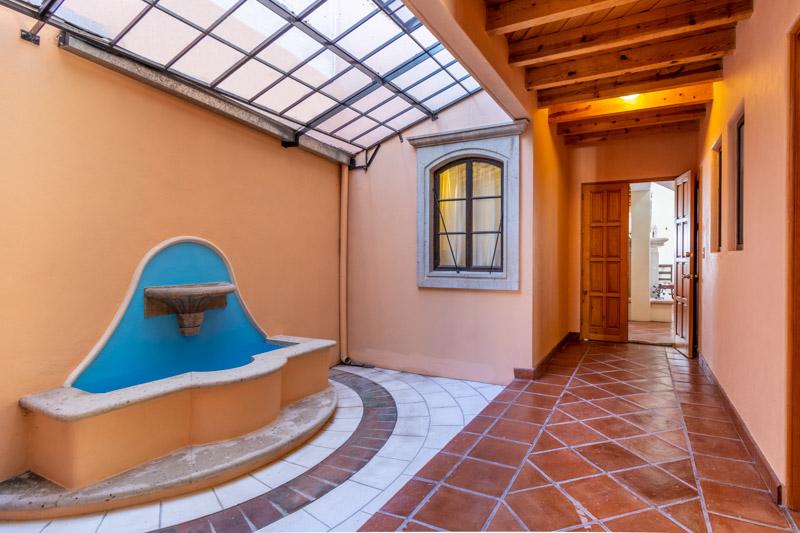 Casa Linda Lavanda Image