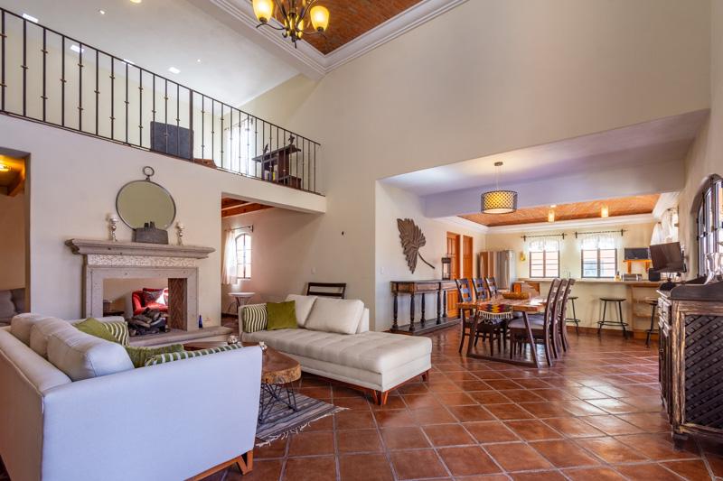 Casa Linda Lavanda Image