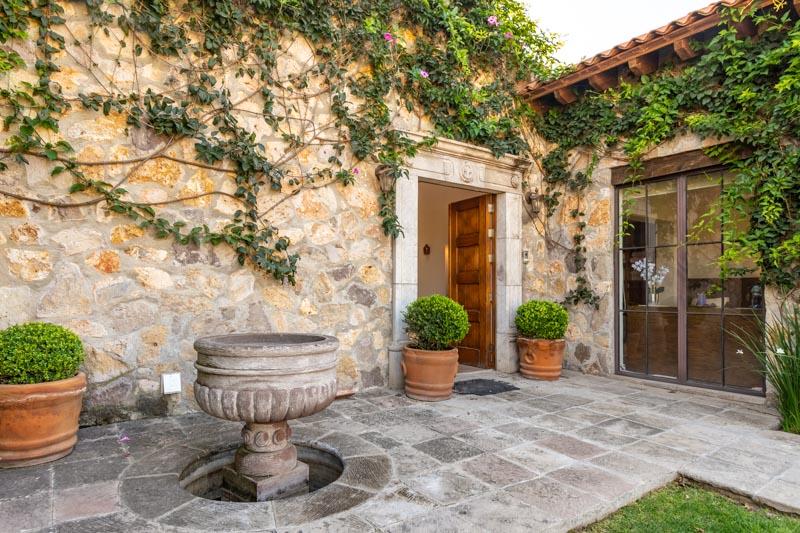 Casa Valentina Image