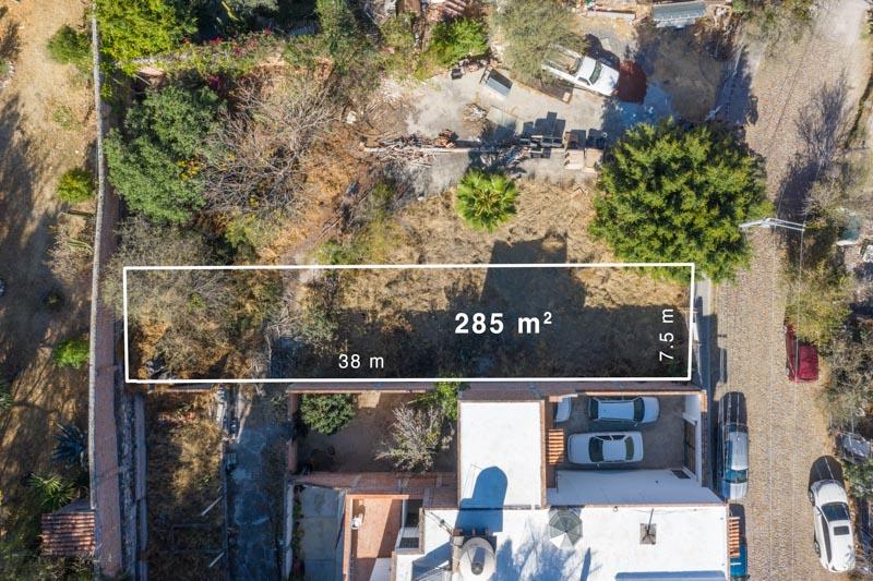 Prime location lot Image