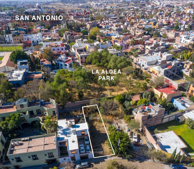 Prime location lot Image