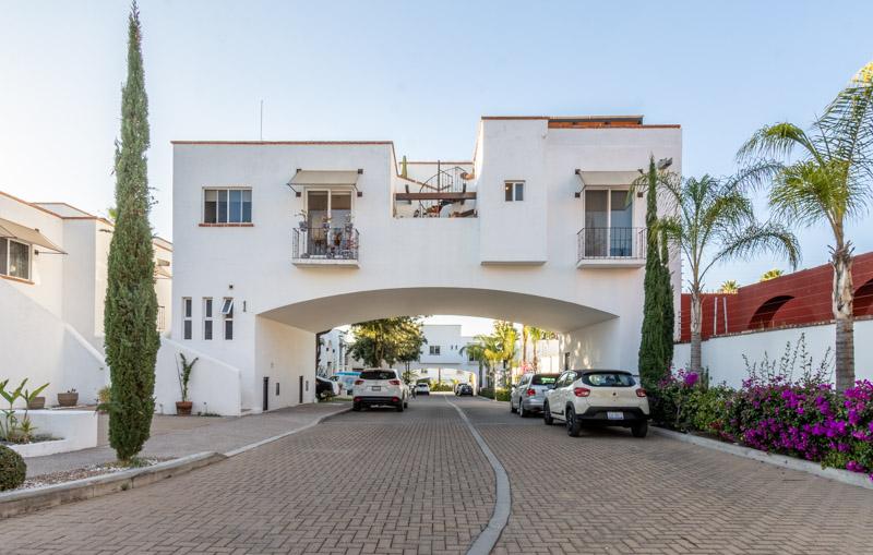 Casa Puente Image