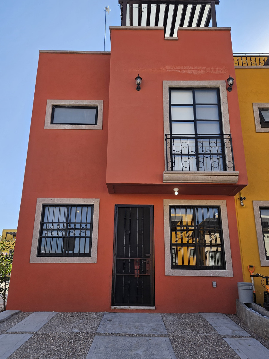 Casa Soleada Image