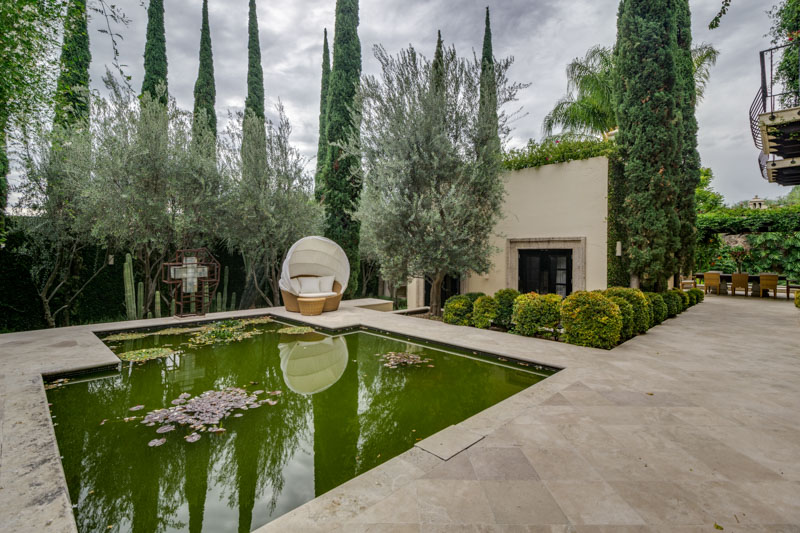Casa Stream Image