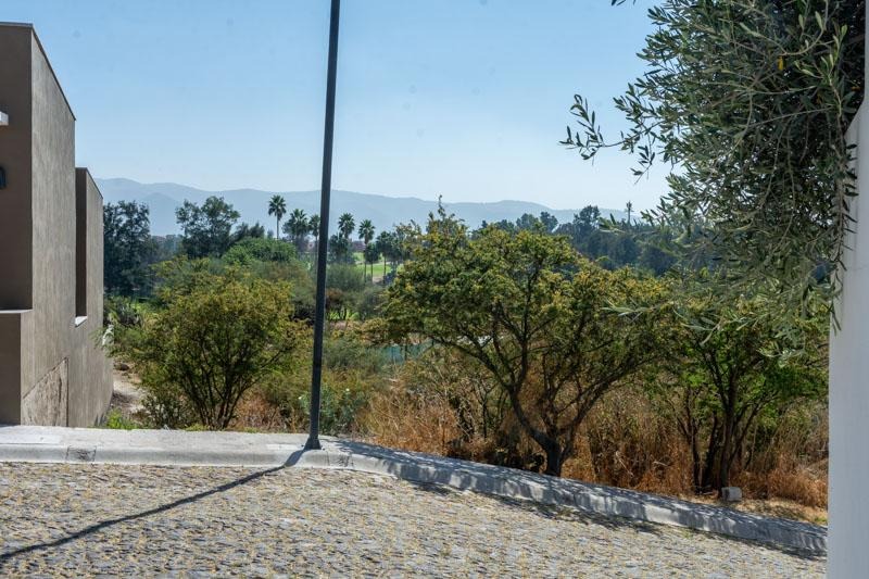 Cordoba Lot Image