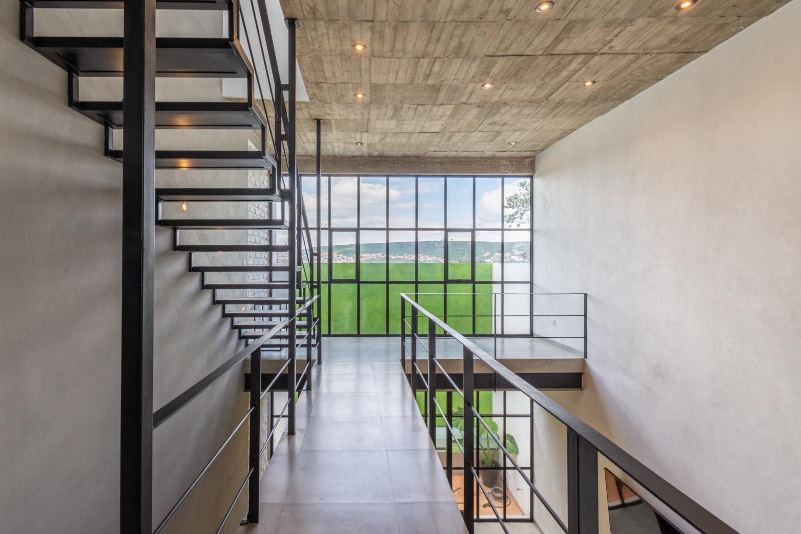 The Loft House 39A Image