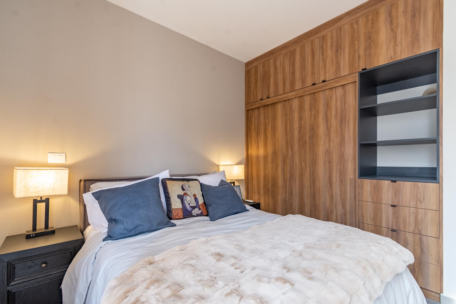 Santo Apartment Image
